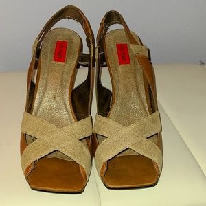 Miz Mooz Size 10 or 6.5  Wedge.